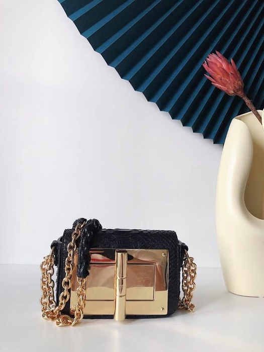 fb067e8d9ee7eb309e3d60024d54f4c0_1680932003_2031.jpg fb067e8d9ee7eb309e3d60024d54f4c0_1680932003_2031.jpg