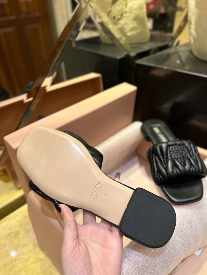 b98fd918d504ca1798f4440bd71b18e5_1696775661_7877.jpg b98fd918d504ca1798f4440bd71b18e5_1696775661_7877.jpg