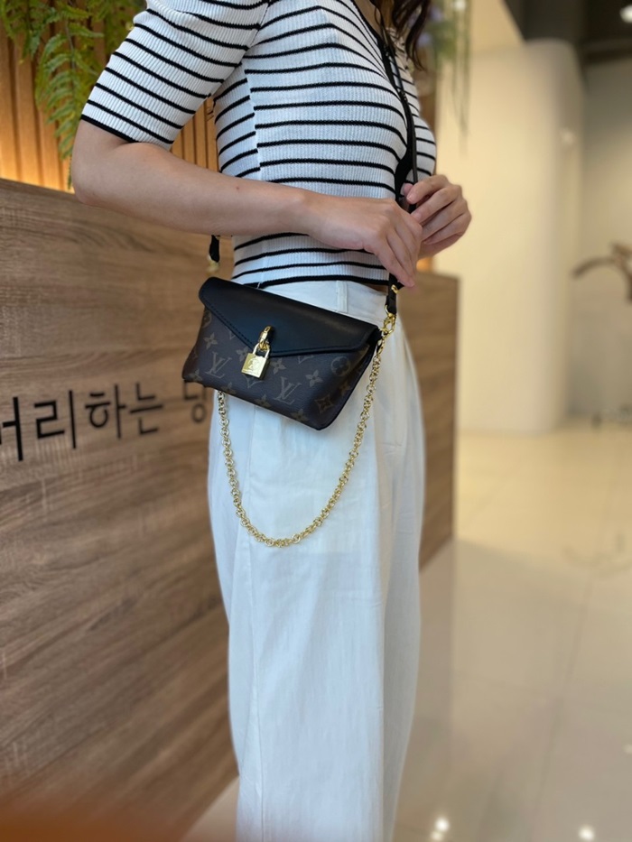 b2ff3605d80c15f99f72ad72a3c402cd_1702902891_7141.jpg b2ff3605d80c15f99f72ad72a3c402cd_1702902891_7141.jpg