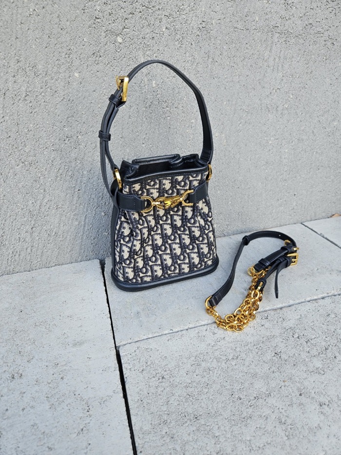 e1feafe7a412ee85f06505a6535dde0f_1702652987_0826.jpg e1feafe7a412ee85f06505a6535dde0f_1702652987_0826.jpg