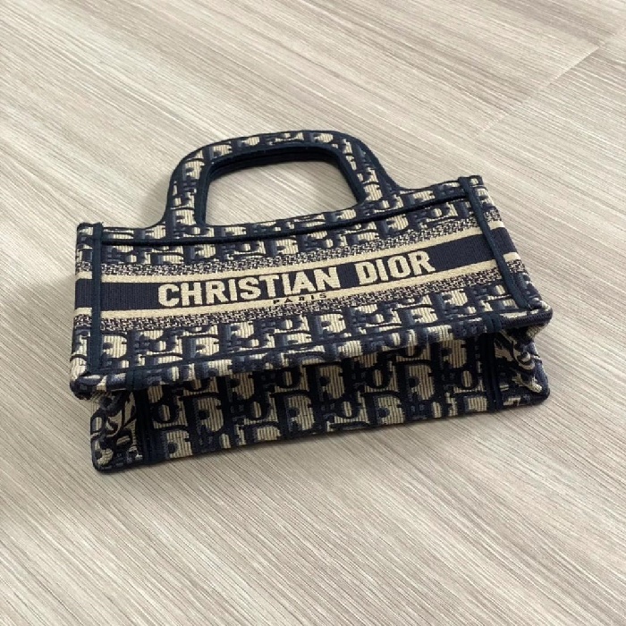 3b0f7aff1265015a2fc4ffeffa51f567_1724902585_3779.jpg 3b0f7aff1265015a2fc4ffeffa51f567_1724902585_3779.jpg