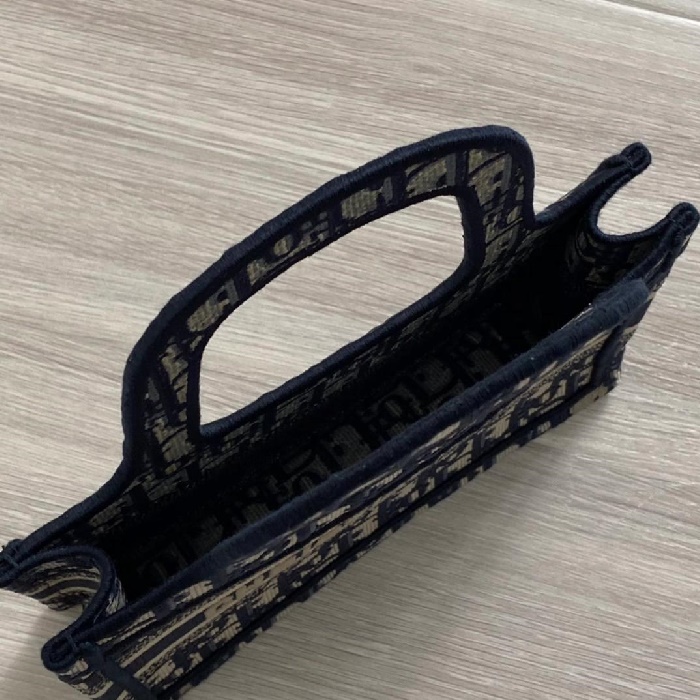 b69fa41b6b66a5f0e6ba97bed1f90797_1724902605_0474.jpg b69fa41b6b66a5f0e6ba97bed1f90797_1724902605_0474.jpg