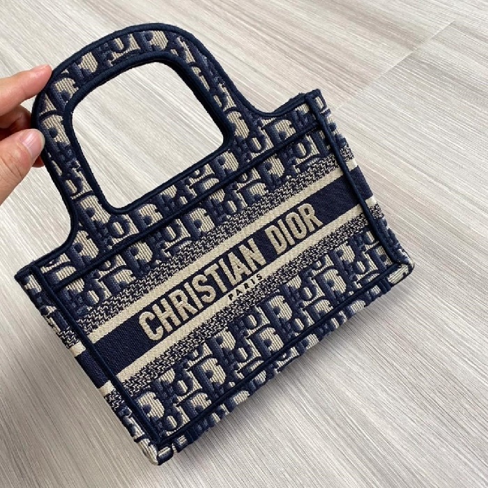 b69fa41b6b66a5f0e6ba97bed1f90797_1724902607_308.jpg b69fa41b6b66a5f0e6ba97bed1f90797_1724902607_308.jpg