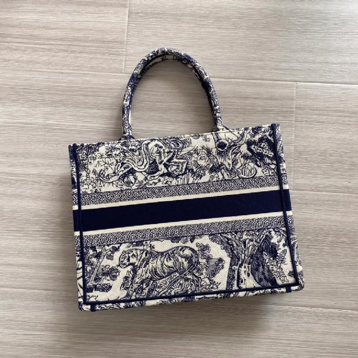 ea4464d2480205a25b239e0d3aa044e7_1724913090_0712.jpg ea4464d2480205a25b239e0d3aa044e7_1724913090_0712.jpg