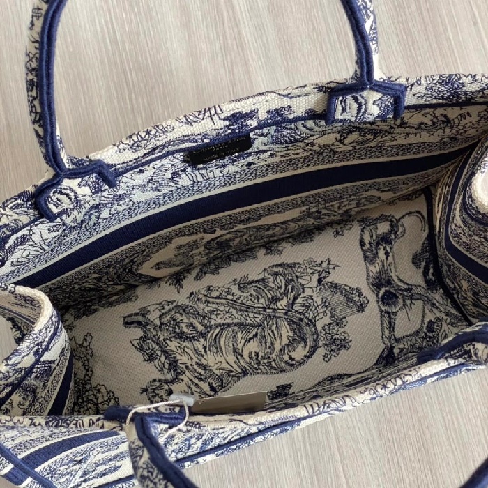 ea4464d2480205a25b239e0d3aa044e7_1724913104_9069.jpg ea4464d2480205a25b239e0d3aa044e7_1724913104_9069.jpg