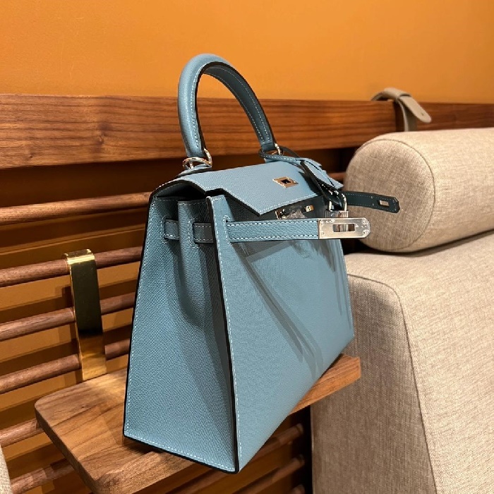 f81e9d0e24f844d697d43b29d9b47750_1724818507_2386.jpg f81e9d0e24f844d697d43b29d9b47750_1724818507_2386.jpg