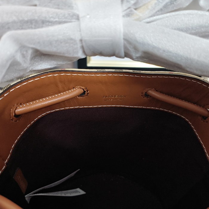 840ceacd01a26ab337138a34aab3721c_1740455870_18.jpg 840ceacd01a26ab337138a34aab3721c_1740455870_18.jpg