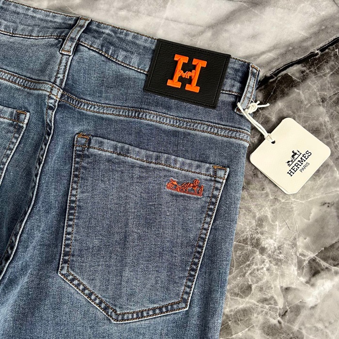 0a2cb94d97e8057ec1a7980bcb398efa_1742362898_5403.jpg 0a2cb94d97e8057ec1a7980bcb398efa_1742362898_5403.jpg