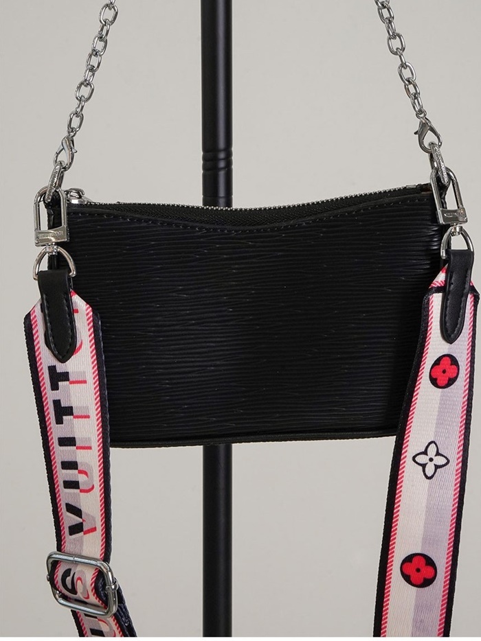 42bf70e68bd69e5a7dc2659a2f522aaa_1743041100_4756.jpg 42bf70e68bd69e5a7dc2659a2f522aaa_1743041100_4756.jpg