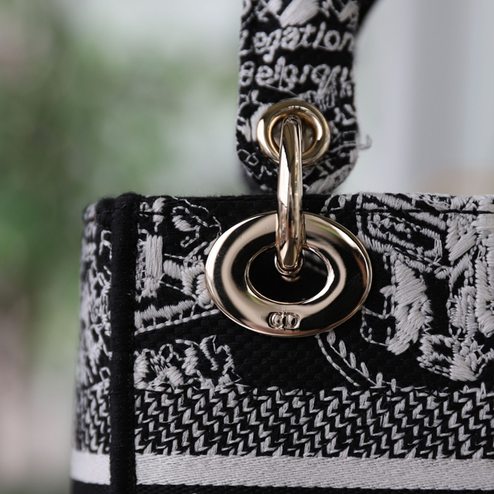 1766b7db881d0a0553430a75169e6409_1750233686_5213.png 1766b7db881d0a0553430a75169e6409_1750233686_5213.png