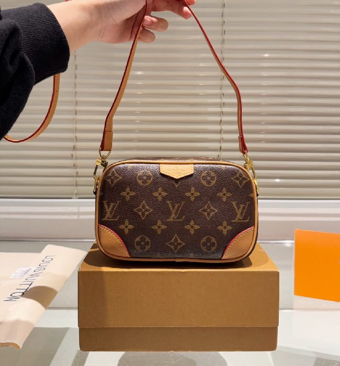 8c7d0884b2716429888f78201a525697_1748708999_7404.png 8c7d0884b2716429888f78201a525697_1748708999_7404_1748709499.png