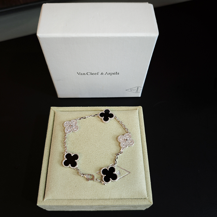 0d2aa1e89b5a314302b2e0ca4fd8b87c_1755591071_2911.jpg 0d2aa1e89b5a314302b2e0ca4fd8b87c_1755591071_2911.jpg