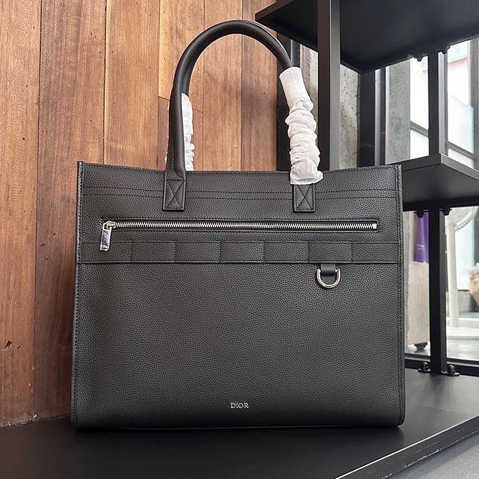 dc2aa234e8d994591fe54f7847bd7944_1756374774_4657.JPG dc2aa234e8d994591fe54f7847bd7944_1756374774_4657.JPG