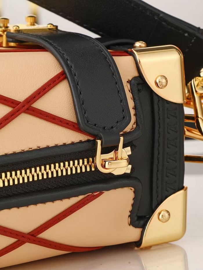 d6baba0a14d0ea9b6de369c7c93d8a11_1758347568_1042.jpg d6baba0a14d0ea9b6de369c7c93d8a11_1758347568_1042.jpg