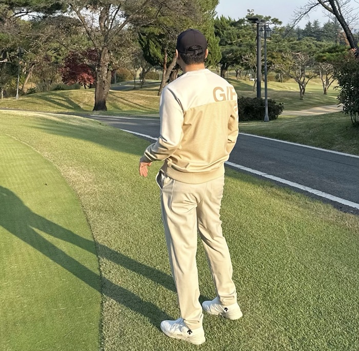 8bc38b9695948fc44df8407e99f36388_1764937524_4389.jpg 8bc38b9695948fc44df8407e99f36388_1764937524_4389.jpg