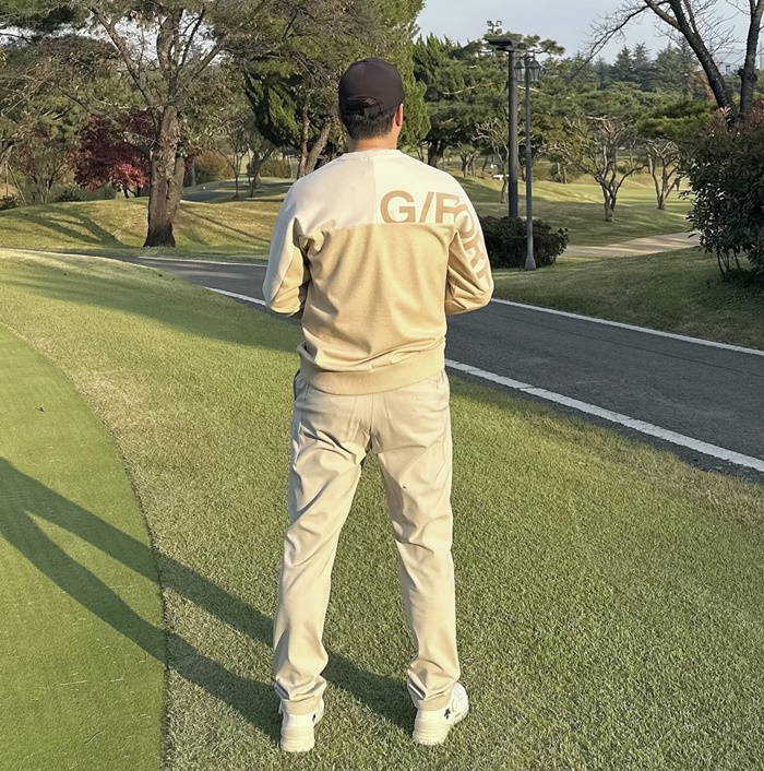 8bc38b9695948fc44df8407e99f36388_1764937529_2621.jpg 8bc38b9695948fc44df8407e99f36388_1764937529_2621.jpg