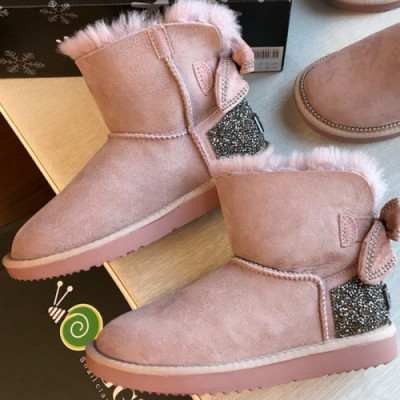 UGG 2018 LADIES SNAILCLASSIC RIBBON ANKLE BOOTS - UGG 리본 어그부츠 UGG0031 , 사이즈 (225 - 250)