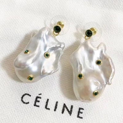 CELINE Yellow Gold Earring - 셀리느 여성용 18k도금 옐로우 골드 귀걸이