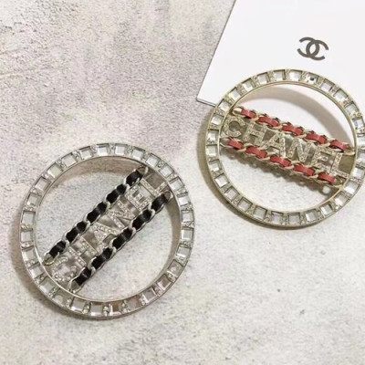 CHANEL White Gold  Brooch - 샤넬  여성용 18k도금 화이트 골드 브로치  2색 (레드,블랙)