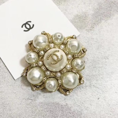 CHANEL  Yellow Gold  Brooch - 샤넬  여성용 18k도금 옐로우 골드 브로치