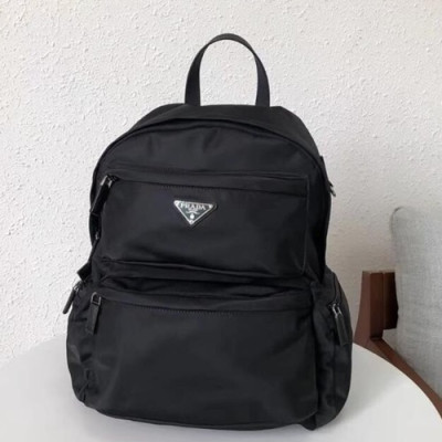 Prada Nylon Mens Back Pack ,29CM - 프라다  나일론 남성용 백팩 2VZ025 ,29CM,꽃할배-이서진