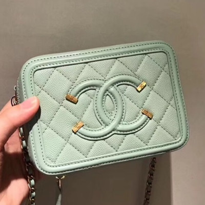 Chanel Women Camera Shoulder Bag ,14/17/21CM - 샤넬 여성용 카메라 숄더백 CHAB0383,14/17/21CM,라이트그린