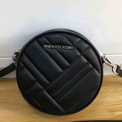 Michael Kors Leather Vivianne Shoulder Bag, 17CM - 마이클 코어스 레더 비비안 숄더백,MKB0104, 17CM,블랙