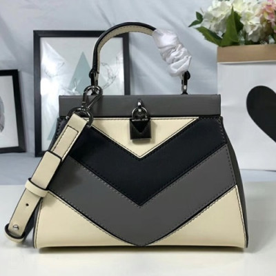 Michael Kors Leather Gramercy Frame Tote Shoulder Bag,22CM - 마이클 코어스 레더 그래머시 프레임 토트 숄더백 ,MKB0107, 22CM,베이지