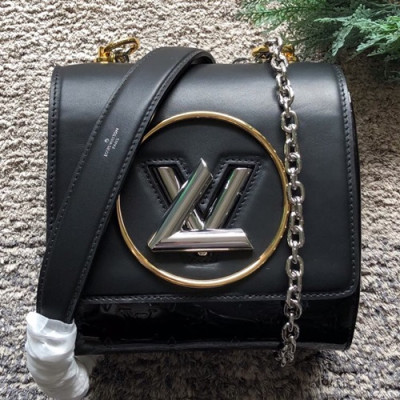 Louis Vuitton Pochette Twist Chain Shoulder Bag,19.5cm - 루이비통 포쉐트 트위스트 체인 숄더백 M90366,LOUB0399 ,19.5cm,블랙