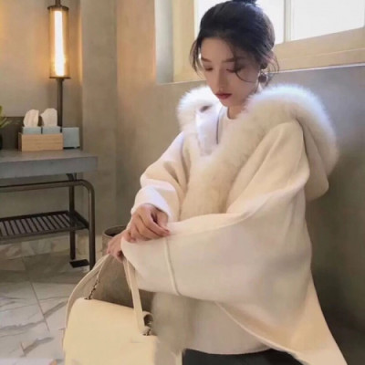 Chanel 2018 Ladies Cashmere Cape - 샤넬 신상 여성 캐시미어 케이프 Cnl0131x.Size(s - l).화이트