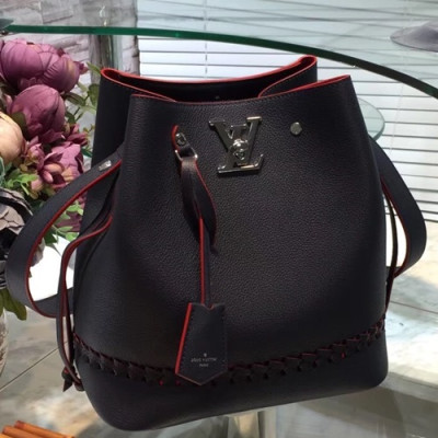 Louis Viutton Lock Me Bucket Shouder Bag ,27cm - 루이비통 락미 버킷 숄더백 M54681,LOUB0970,27cm,네이비