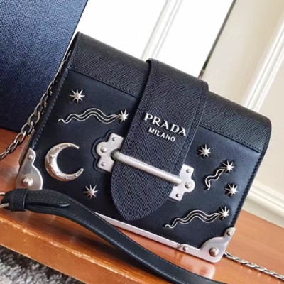 Prada 2018 Cahier Leather Shoulder Bag,18cm - 프라다 2018 카이에 레더 여성용 숄더백 ,1BH018-13,18cm,블랙(은장)