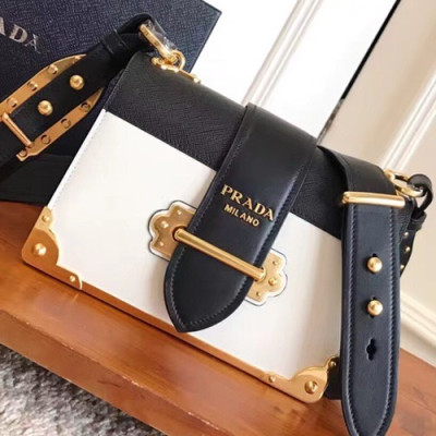 Prada Cahier Leather Shoulder Bag,20cm - 프라다 카이에 레더 여성용 숄더백 ,1BD045-30,20cm,화이트