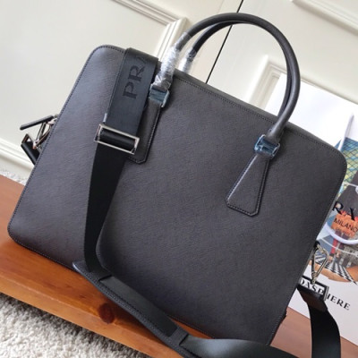 Prada Saffiano Mens Business Bag ,36CM - 프라다 사피아노  남성용 서류가방 2VE363-16 ,36CM,그레이