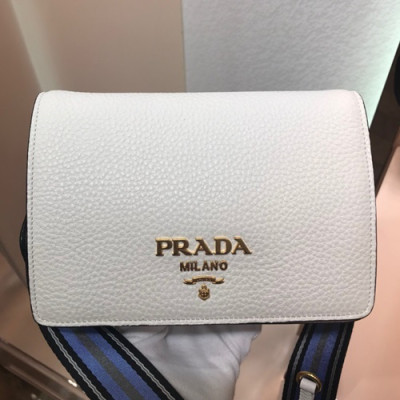 Prada 2018 Leather Vitello Shoulder Cross Bag,20CM - 프라다 2018 레더 비텔로 숄더 크로스백,1BD102-5,20cm ,화이트