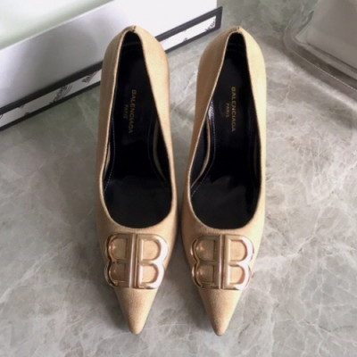 Balenciaga 2019 Womens BB Metal Logo Suede Pumps - 발렌시아가 여성 메탈 로고 스웨이드 펌프스 Bal0170x.Size(220 - 250).베이지