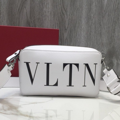 Valentino 2019 Leather Belt Bag Shoulder Bag,23CM - 발렌티노 2019 레더 남여공용 벨트백 숄더백, VTB0357,23CM,화이트