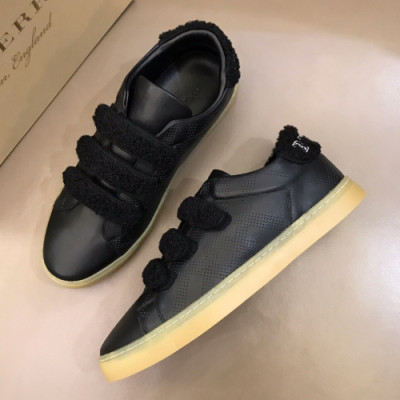 Burberry 2019 Mens Cajual Velcro Leather Sneakers - 버버리 남성 캐쥬얼 벨크로 레더 스니커즈 Bur0706x.Size(240 - 270).블랙