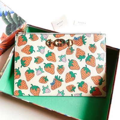 Gucci 2019 Zumi Strawberry Print Clutch Bag ,30CM - 구찌 주미 스트로베리 프린트 클러치백 570728,GUB0522,30cm,아이보리