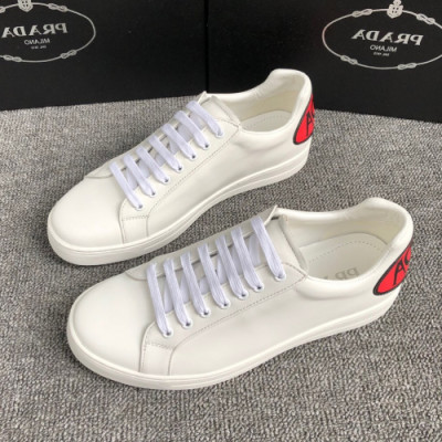 Prada 2019 Mens Business Cajual Logo Leather Sneakers - 프라다 남성 비지니스 캐쥬얼 레더 스니커즈 Pra0572x.Size(240 - 265).화이트