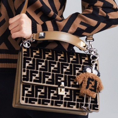 Fendi 2019 Tote Shoulder Bag ,26CM - 펜디 2019 여성용 토트 숄더백 FENB0137,26CM,브라운