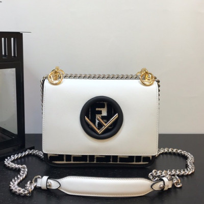 Fendi 2019 Kan I F Mini Chain Shoulder Bag ,19CM - 펜디 2019 칸아이 에프 미니 체인 숄더백 FENB0325,19CM,화이트