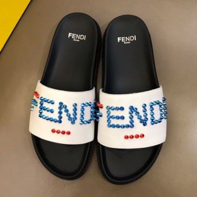 [프리미엄]Fendi 2019 Mens Stud Logo Leather Slipper - 펜디 남성 스터드 로고 레더 슬리퍼 Fen0241x.Size(240 - 275).화이트