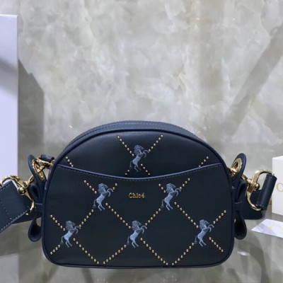 Chole 2019 Signature Leather Shoulder Bag, 21cm -  끌로에 2019 시그니처 레더 숄더백,CLB0057,21cm,네이비