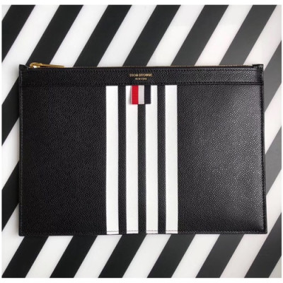 Thom Browne 2019 Leather Clutch Bag ,30/33cm - 톰브라운 2019 레더 남여공용 클러치백 THOB0037,30/33cm,블랙