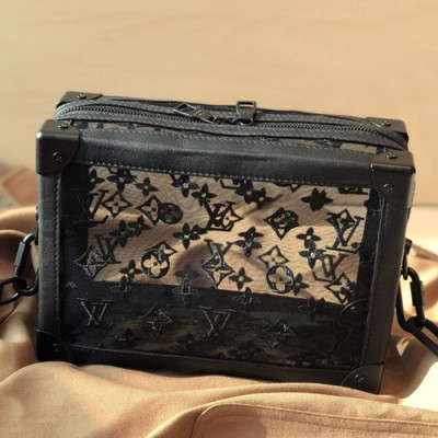 Louis Vuitton 2019 Soft Trunk Shoulder Bag,25cm - 루이비통 2019 소프트 트렁크 숄더백 M44478,LOUB1312,25cm,블랙