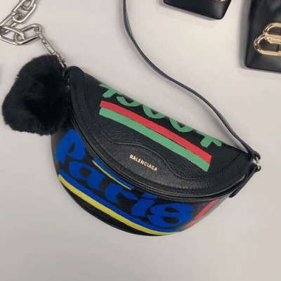 [포스간지! 좔좔 흐르는 백]Balenciaga 2019 Leather Belt Bag,24CM - 발렌시아가 2019 남여공용 레더 벨트백,BGB0287,24CM,블랙