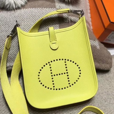 Hermes Evelyne Epsom Leather Mini Shoulder Bag,17cm - 에르메스 에블린 엡송 레더 여성용 미니 숄더백 HERB0727,17cm,옐로우