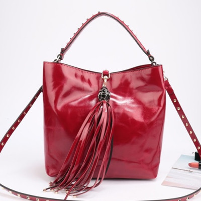 Valentino 2019  Leather Tassel Tote Shoudler Cross Bag,23CM - 발렌티노 2019 레더 태슬 토트 숄더 크로스백,VTB0565,23CM,레드