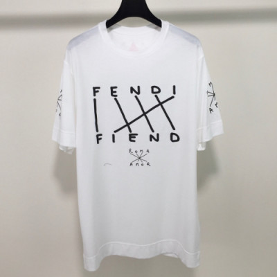 Fendi 2019 Mens Logo Cotton Short Sleeved Oversize Tshirt - 펜디 남성 로고 코튼 오버사이즈 반팔티 Fen0286x.Size(s - xl).화이트